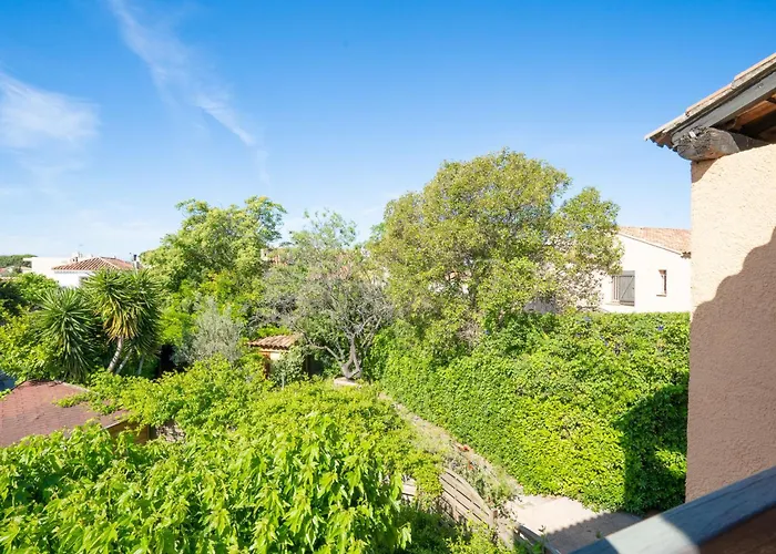 Le Weekend By Interhome La Madrague